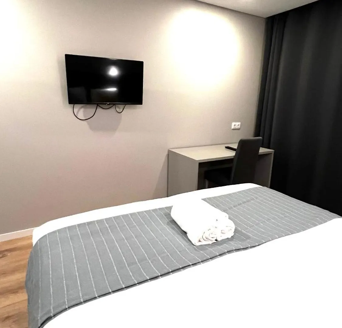 Apartamento Sociedade Farmaceutica Lisbon Homestay