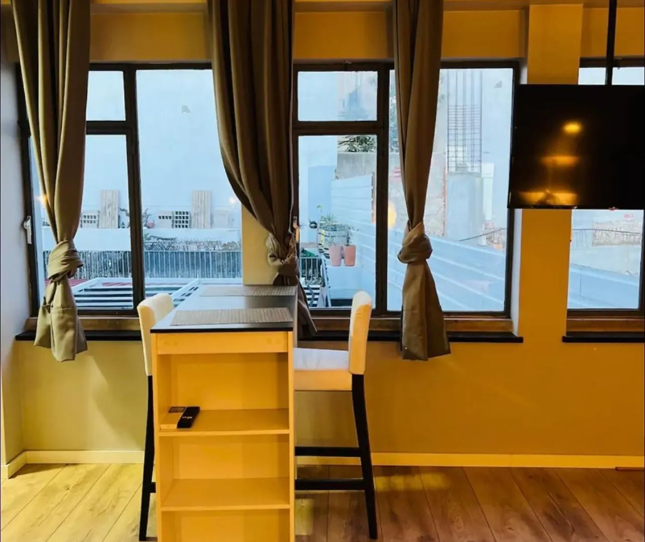 Homestay Apartamento Sociedade Farmaceutica Lisbon Portugal
